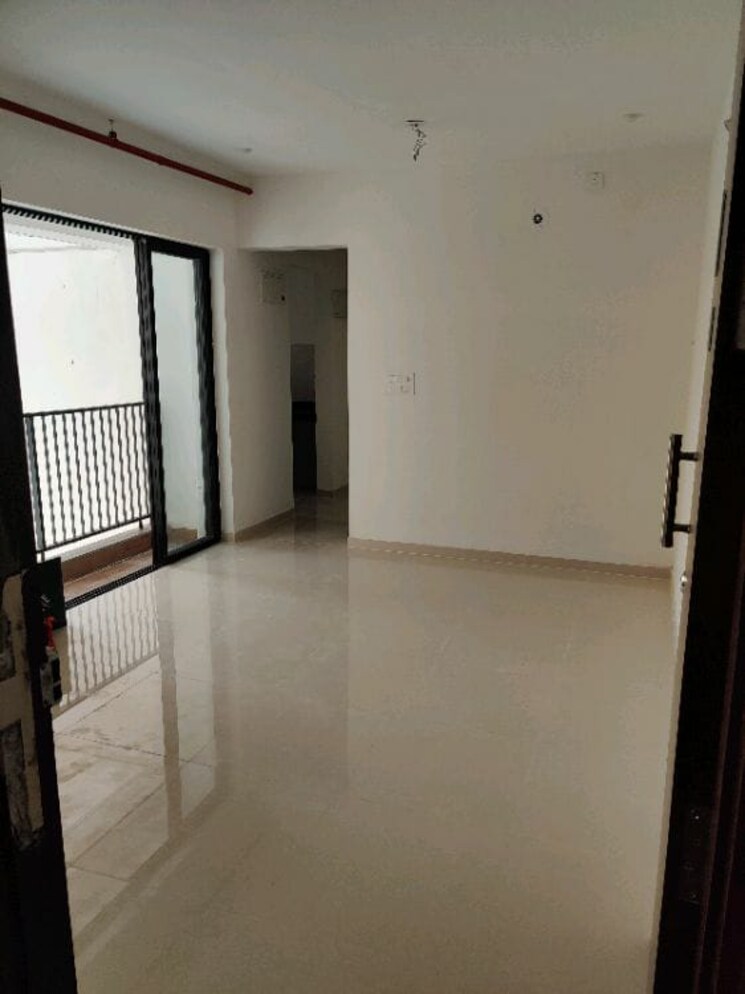 Room, dosti-vihar 1 Bedroom 585 Sq.Ft. Apartment In Samata Nagar Thane 8078004
