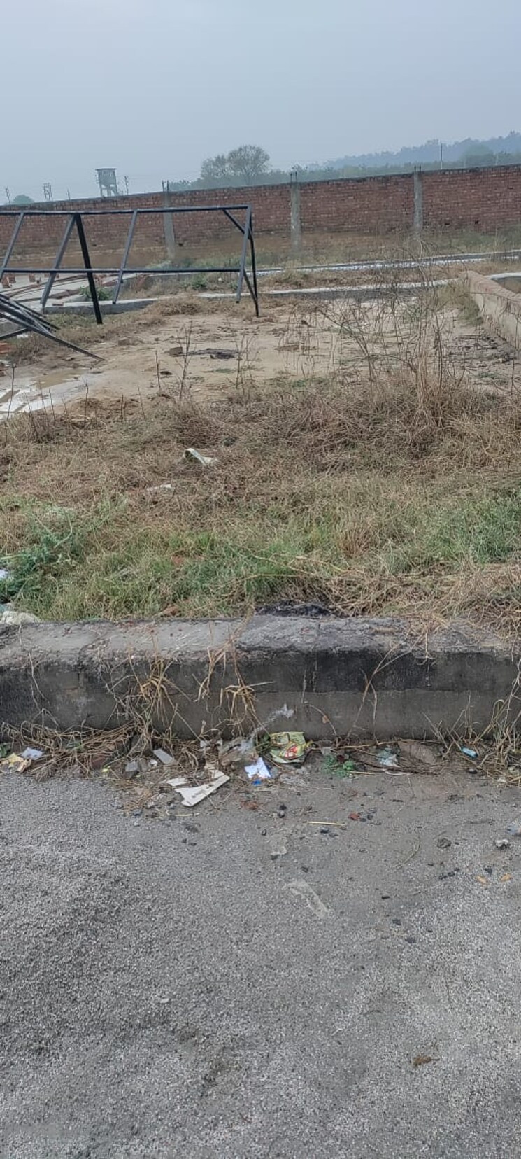 undefined, badalpur  72 Sq.Yd. Plot In Badalpur Greater Noida 8078016