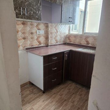 2.5 BHK Apartment For Rent in Amrapali Riverview, Amrapali Leisure Valley