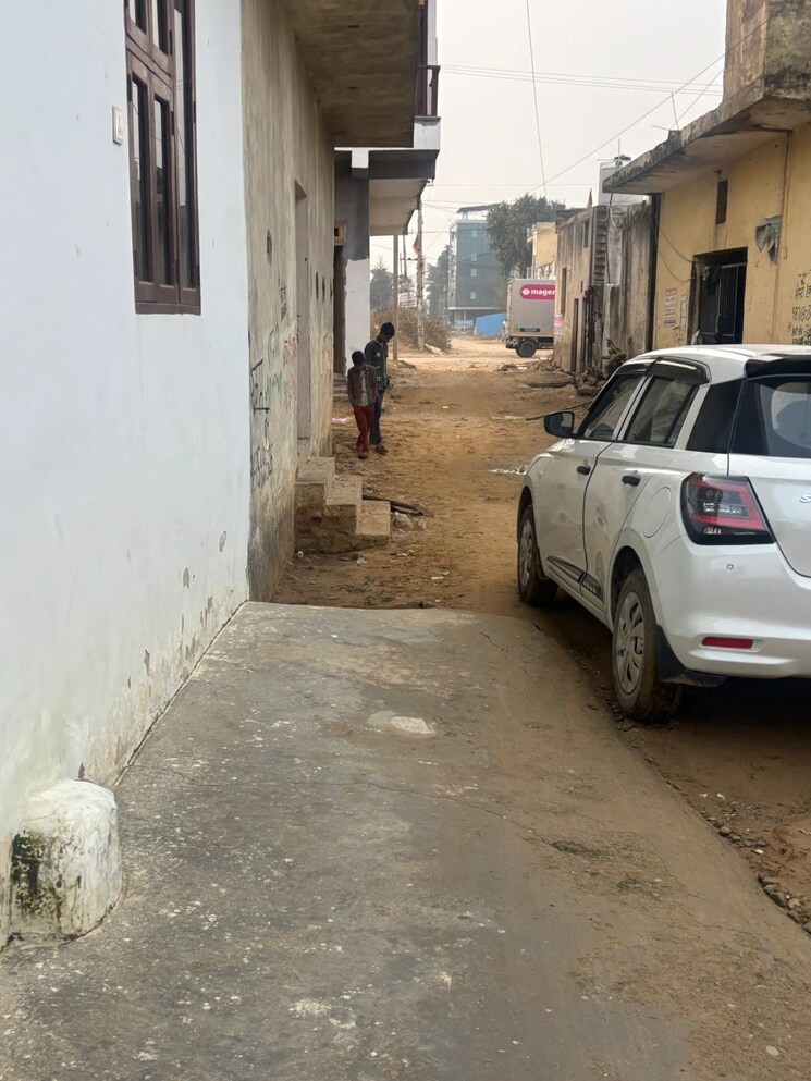 Exterior View, vatika-kunj  50 Sq.Yd. Plot In Bhondsi Gurgaon 8078023