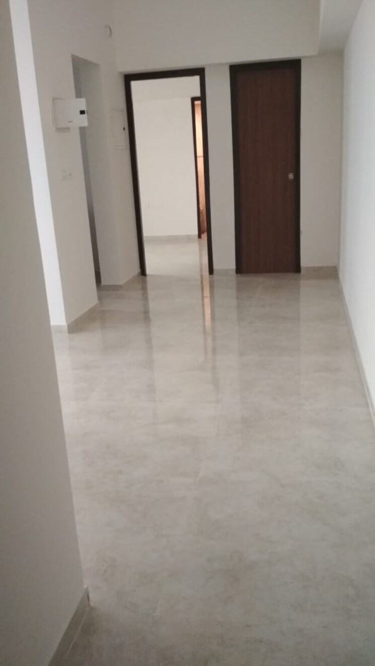 Room, dosti-vihar 3 Bedroom 1800 Sq.Ft. Apartment In Samata Nagar Thane 8078025