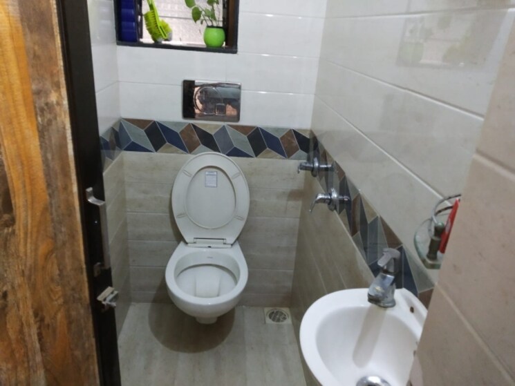 Bathroom, shree-laxmi-park-1 2 Bedroom 900 Sq.Ft. Apartment In Vartak Nagar Thane 8078031