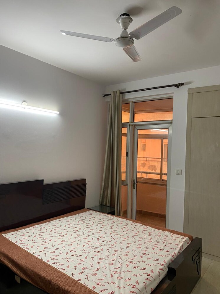 Bedroom, saviour-greenisle 4 Bedroom 1800 Sq.Ft. Apartment In Sain Vihar Ghaziabad 8078099