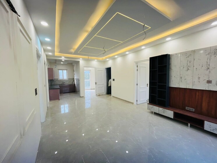 Living Room, sector 43 4 Bedroom 2250 Sq.Ft. Builder Floor In Sector 43 Faridabad 8078109