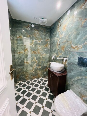 Attached Bathroom in 4 BHK Builder Floor at Sector 43 – for Sale