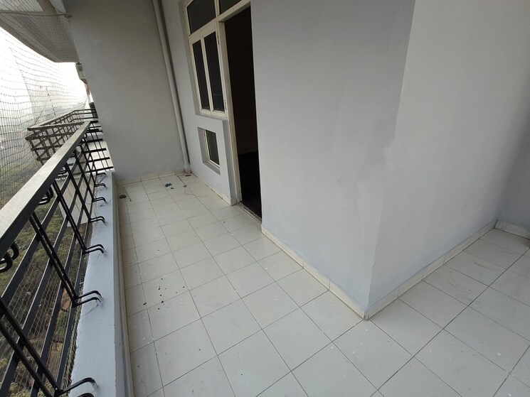 Balcony, supertech-livingston 2 Bedroom 683 Sq.Ft. Apartment In Sain Vihar Ghaziabad 8078126