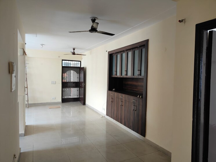 undefined, supertech-livingston 2 Bedroom 683 Sq.Ft. Apartment In Sain Vihar Ghaziabad 8078126