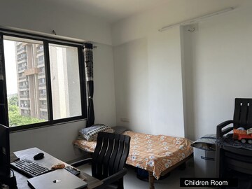 Bedroom in 2 BHK Apartment at Vaishnodevi Circle – for Sale