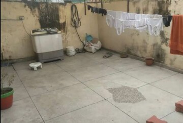 Balcony in 1 BHK Builder Floor at Sector 44 – for Rent