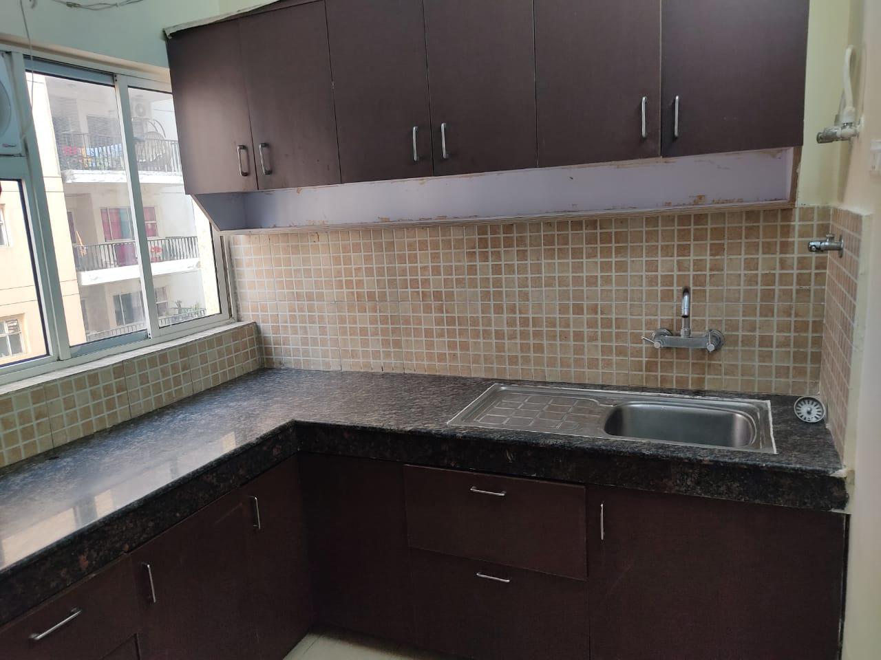 3 BHK Apartment For Sale in DLF The Skycourt