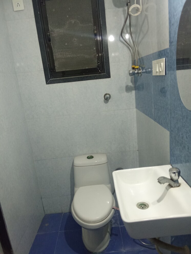 Bathroom, avirahi-homes 3 Bedroom 1560 Sq.Ft. Apartment In Borivali West Mumbai 8078318