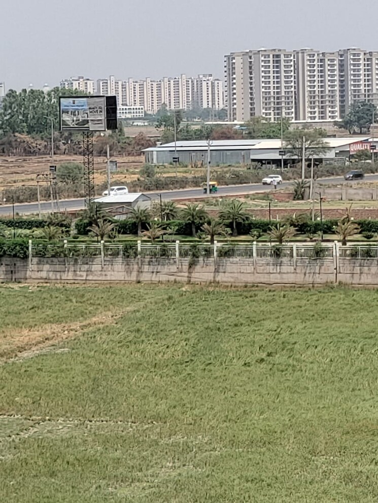 Exterior View, international airport road 2 Bedroom 1350 Sq.Ft. Apartment In International Airport Road Zirakpur 8078333