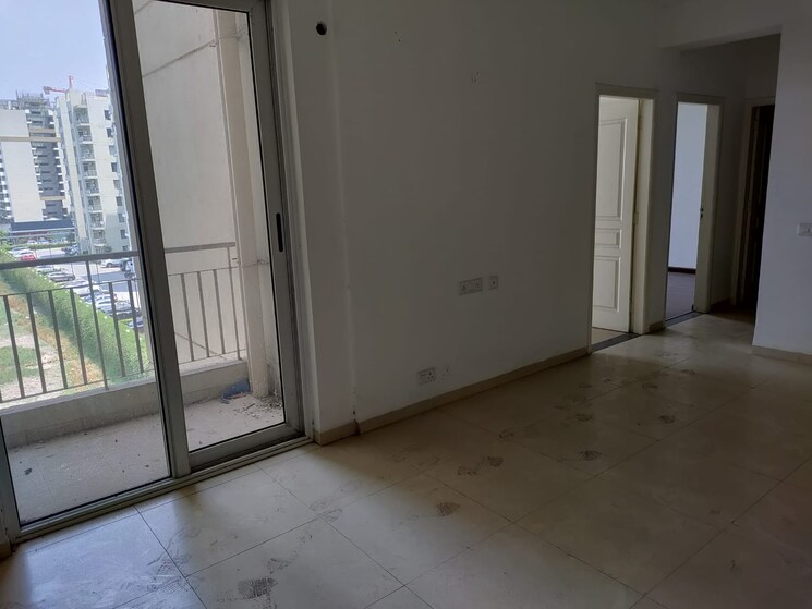 Room, international airport road 2 Bedroom 1350 Sq.Ft. Apartment In International Airport Road Zirakpur 8078333