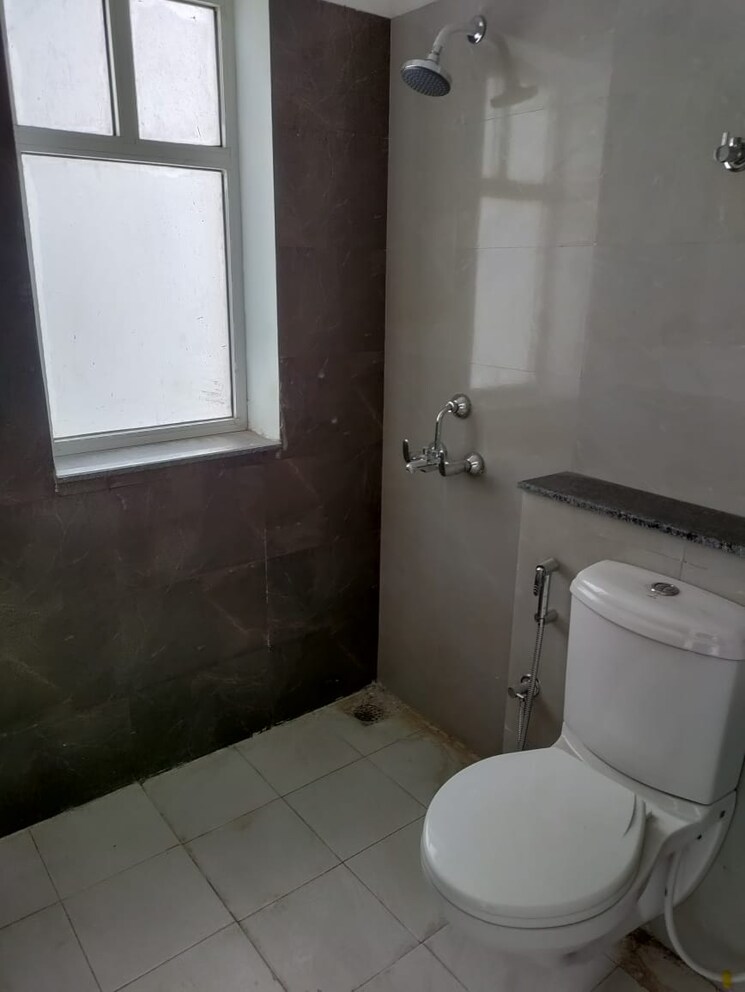 Bathroom, international airport road 2 Bedroom 1350 Sq.Ft. Apartment In International Airport Road Zirakpur 8078333
