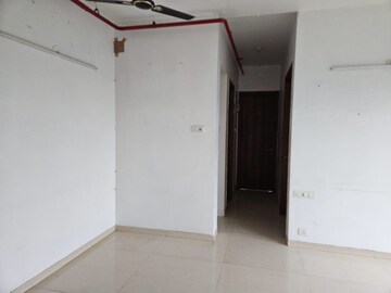 Room in 2 BHK Apartment at Kalpataru Parkcity Sunrise B, Kolshet Road – for Sale