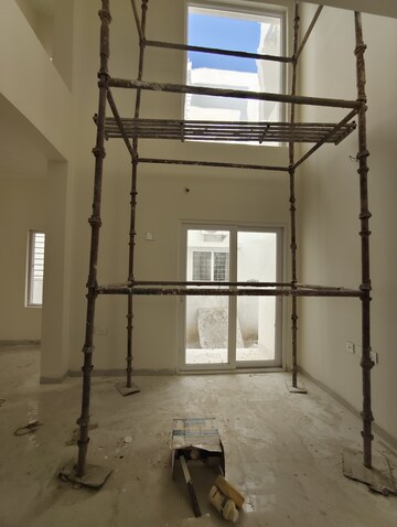 Building Lobby in 3 BHK Villa at Elegans Emperia, Velmala – for Sale