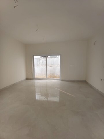 Room in 4 BHK Villa at Elegans Emperia, Velmala – for Sale