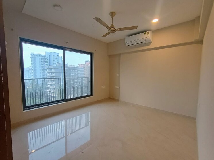 Room, shree-krishna-navageeta 3 Bedroom 1163 Sq.Ft. Apartment In Chembur Mumbai 8078484