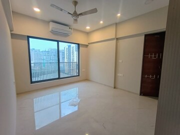 Room in 3 BHK Apartment at Shree Krishna Navageeta, Chembur – for Rent