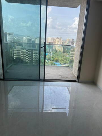 Room in 3 BHK Apartment at One Meraki, Chembur – for Rent