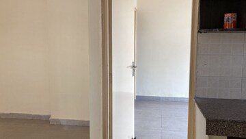 Room in 3 BHK Apartment at Ashiana Housing Greens Apartment, Ahinsa Khand ii – for Rent
