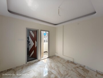 Room in 3 BHK Builder Floor at Hsr Layout – for Rent