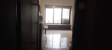 Room in 2 BHK Apartment at Chembur Gaothan, Chembur – for Rent