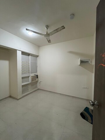 Master Bedroom in 1 BHK Apartment at Lodha Golden Dream, Dombivli East – for Rent