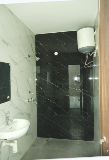 Bathroom in 3 BHK Builder Floor at Penta Homes, Vip Road – for Rent