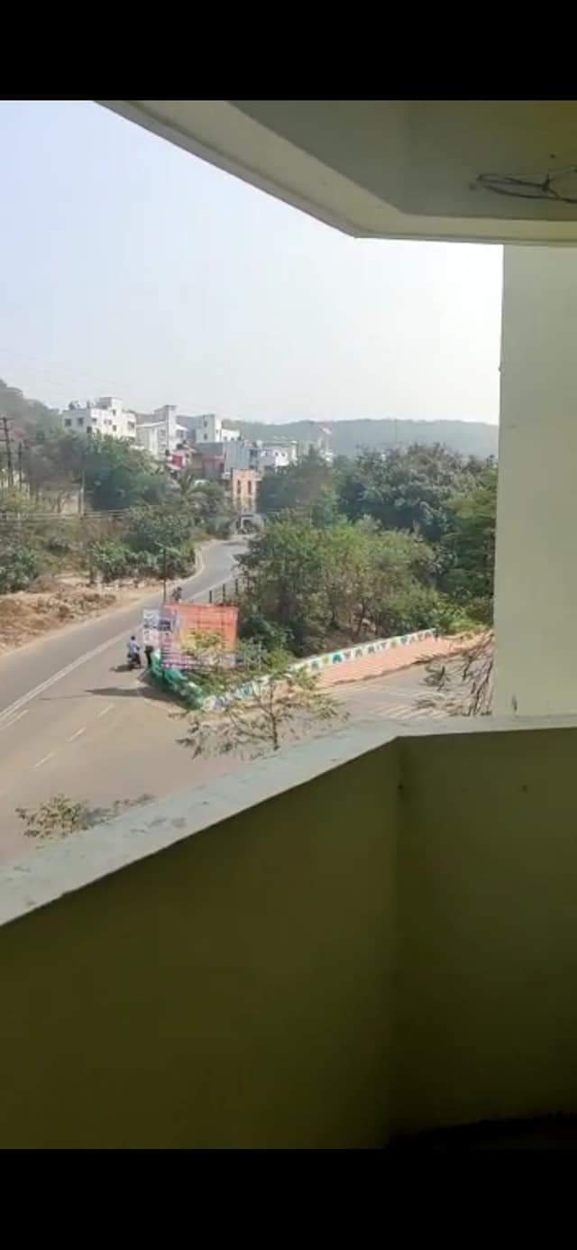 2 BHK Builder Floor For Sale in Hariprasad CHS