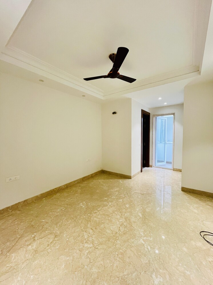 Room, kohli-one-malibu-town 3 Bedroom 275 Sq.Yd. Builder Floor In Sector 47 Gurgaon 8078811