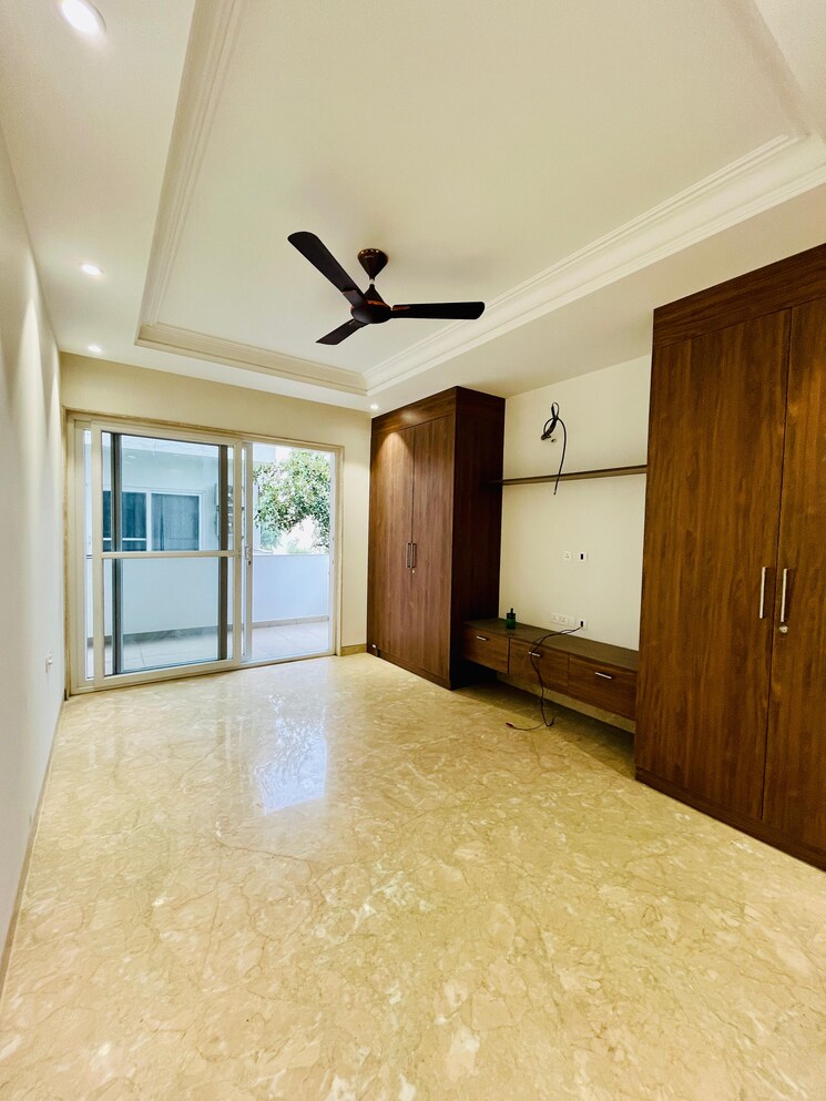 Room, kohli-one-malibu-town 3 Bedroom 275 Sq.Yd. Builder Floor In Sector 47 Gurgaon 8078811