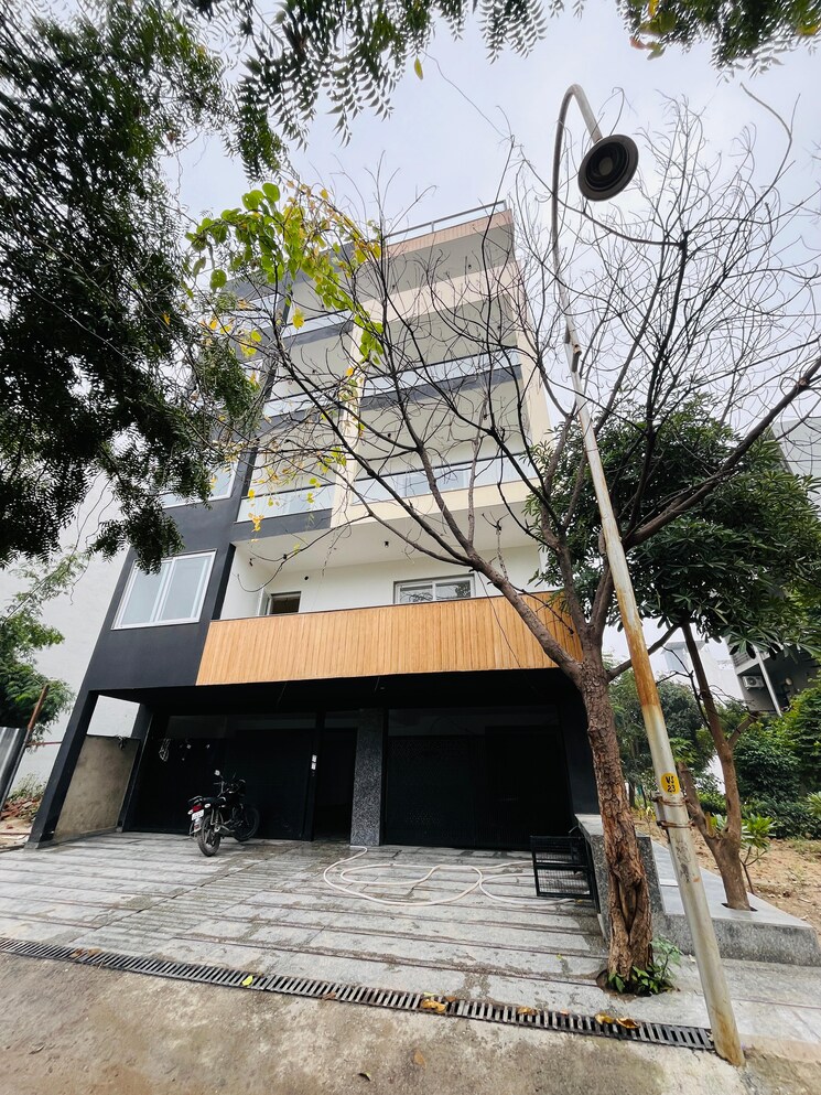 Exterior View, kohli-one-malibu-town 3 Bedroom 275 Sq.Yd. Builder Floor In Sector 47 Gurgaon 8078811