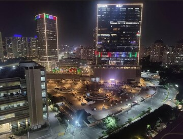 4 BHK Apartment For Rent in DLF The Pinnacle, Dlf Phase V