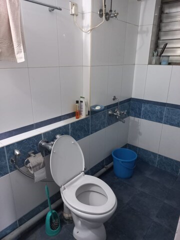 Master Bedroom in 2 BHK Apartment at Orchid Residency, Govandi East – for Rent