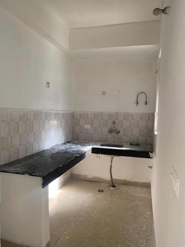 Kitchen, aditya-urban-homes 1 Bedroom 585 Sq.Ft. Apartment In Shahpur Bamheta Ghaziabad 8078767