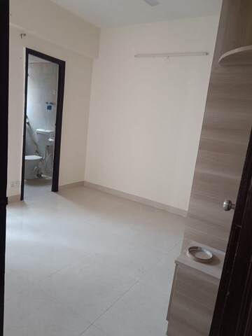 Room in 2 BHK Apartment at Signature The Serenas, Sohna Sector 36 – for Sale