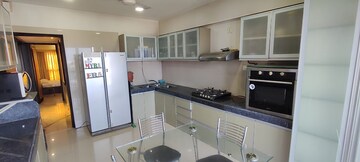 Master Bedroom in 4 BHK Penthouse at United Classic, Bandra West – for Sale