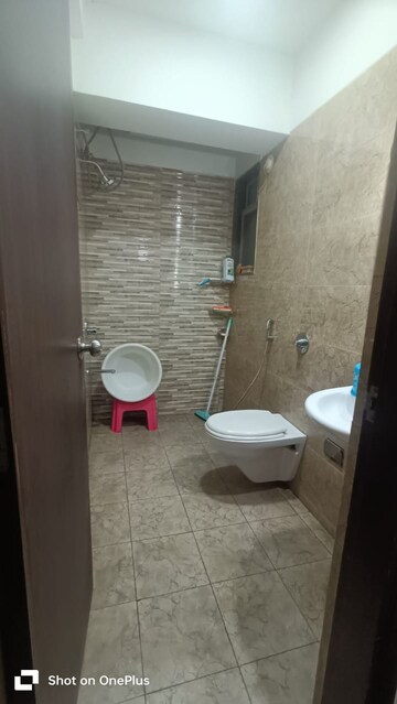 Bathroom in 2.5 BHK Apartment at Amanora Future Towers, Hadapsar – for Rent