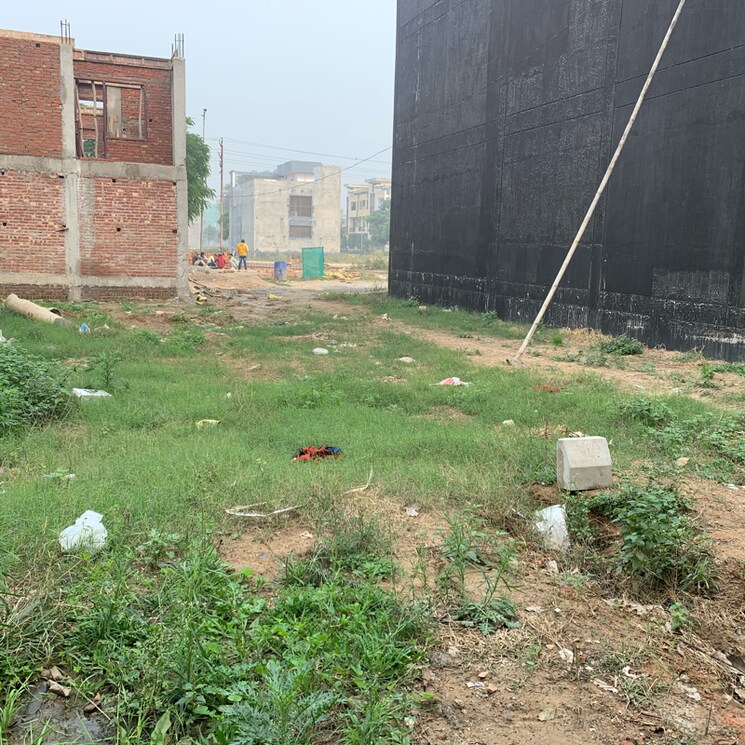 undefined, aditya-world-city  135 Sq.Yd. Plot In Shahpur Bamheta Ghaziabad 8078878