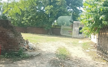 Plot For Sale in Sector 65