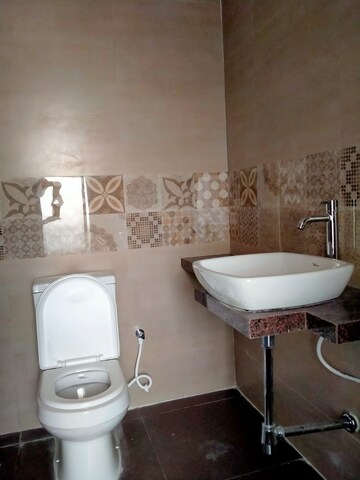 Bathroom in 2 BHK Apartment at Acme Avenue, Kandivali West – for Sale