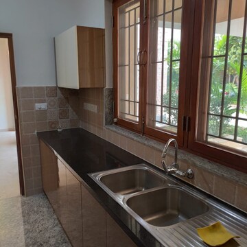 Kitchen in 3.5 BHK Villa at Prestige Woodside, Yelahanka – for Rent
