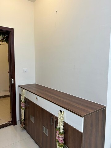Room in 2 BHK Apartment at Century Breeze, Jakkuru – for Rent