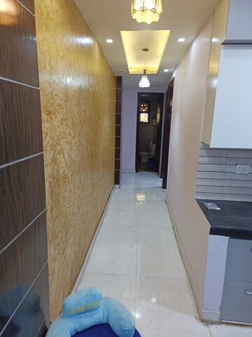 Building Lobby in 3 BHK Builder Floor at Mahavir Enclave 1 – for Sale