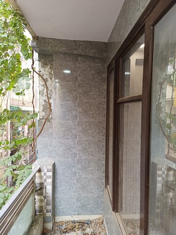 Balcony in 3 BHK Builder Floor at Mahavir Enclave 1 – for Sale