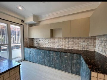 Kitchen in 2 BHK Builder Floor at Ardee City, Sector 52 – for Rent