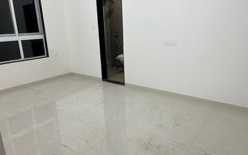 Room in 1 BHK Apartment at Vaishnavi Dham Complex, Asangaon – for Sale