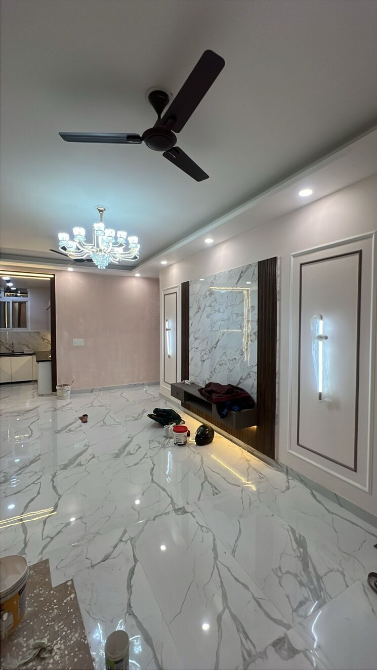 Room, raj bagh 3 Bedroom 150 Sq.Yd. Builder Floor In Raj Bagh Ghaziabad 8079065