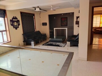 Building Lobby in 5 BHK Penthouse at Pioneer Park Presidia, Sector 62 – for Rent